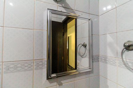 Casa à venda com 150m², 4 quartos e 2 vagasBanheiro 2