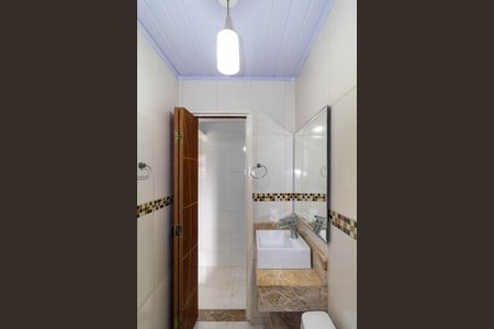 Apartamento à venda com 42m², 2 quartos e 1 vaga Apartamento à venda com 42m², 2 quartos e 1 vagaBanheiro