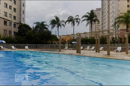 Apartamento para alugar com 44m², 2 quartos e sem vagaÁrea comum - Piscina