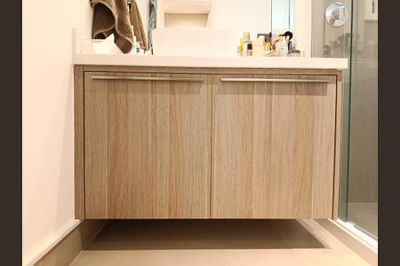 Apartamento à venda com 89m², 2 quartos e 1 vaga Apartamento à venda com 89m², 2 quartos e 1 vagaBanheiro da Suíte