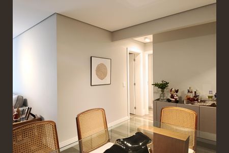 Apartamento à venda com 89m², 2 quartos e 1 vaga Apartamento à venda com 89m², 2 quartos e 1 vagaSala de jantar