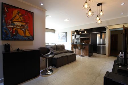 Sala de apartamento para alugar com 2 quartos, 80m² em Indianópolis, São Paulo