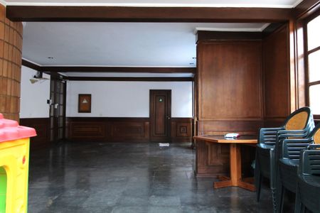 Apartamento para alugar com 80m², 2 quartos e 1 vagaÁrea Comum - Salão de Festas