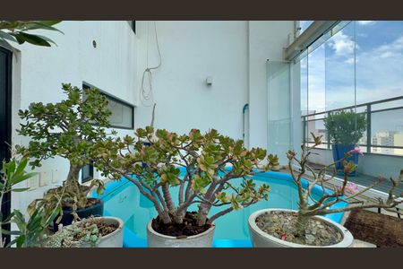 Apartamento para alugar com 156m², 1 quarto e 2 vagasVaranda