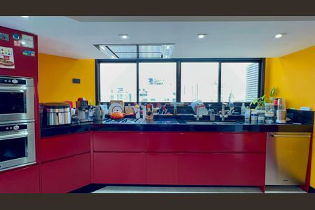 Apartamento para alugar com 156m², 1 quarto e 2 vagasCozinha