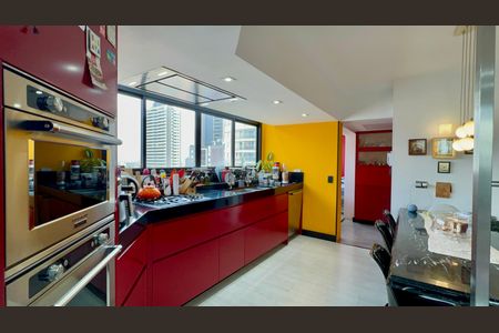 Apartamento para alugar com 156m², 1 quarto e 2 vagasCozinha