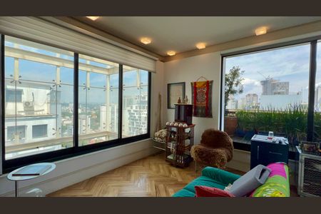Apartamento para alugar com 156m², 1 quarto e 2 vagasSuite