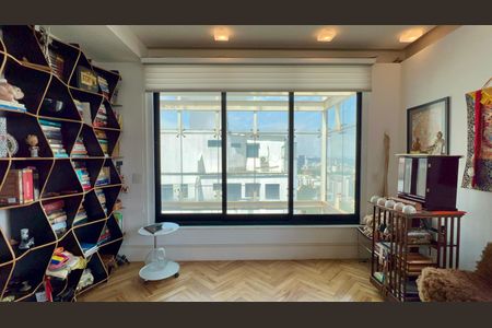 Apartamento para alugar com 156m², 1 quarto e 2 vagasSuite