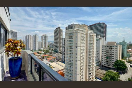 Apartamento para alugar com 156m², 1 quarto e 2 vagasSacada