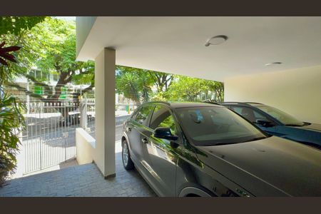 Casa à venda com 420m², 3 quartos e 8 vagasGaragem