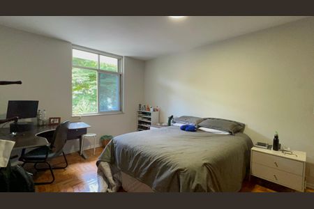 Casa à venda com 420m², 3 quartos e 8 vagasQuarto 1