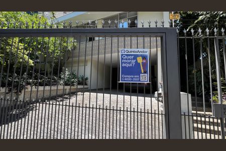 Casa à venda com 420m², 3 quartos e 8 vagasPlaca