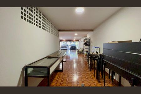 Casa à venda com 420m², 3 quartos e 8 vagasGaragem