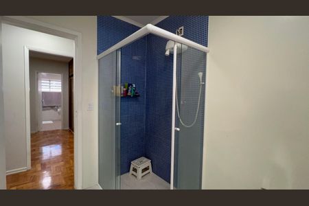 Casa à venda com 420m², 3 quartos e 8 vagasBanheiro