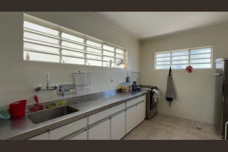 Casa à venda com 420m², 3 quartos e 8 vagasCozinha