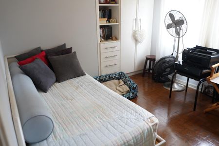 Apartamento à venda com 131m², 3 quartos e 1 vagaQuarto 2