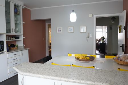 Apartamento à venda com 131m², 3 quartos e 1 vagaCozinha