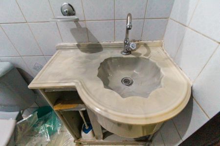 Casa para alugar com 60m², 2 quartos e 1 vaga Casa para alugar com 60m², 2 quartos e 1 vagaBanheiro 2