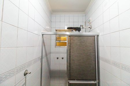 Casa para alugar com 60m², 2 quartos e 1 vaga Casa para alugar com 60m², 2 quartos e 1 vagaBanheiro 2