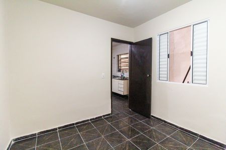 Casa para alugar com 60m², 2 quartos e 1 vaga Casa para alugar com 60m², 2 quartos e 1 vagaSuíte