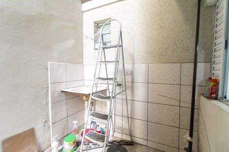 Casa para alugar com 60m², 2 quartos e 1 vaga Casa para alugar com 60m², 2 quartos e 1 vagaÁrea de Serviço