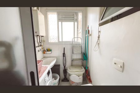 Apartamento à venda com 74m², 3 quartos e 2 vagas Apartamento à venda com 74m², 3 quartos e 2 vagasÁrea de Serviço