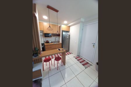 Apartamento para alugar com 2 quartos, 54m² em Parque Colúmbia, Rio de Janeiro