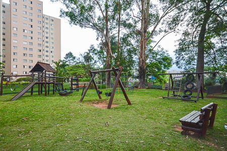 Apartamento para alugar com 75m², 3 quartos e 2 vagasÁrea comum - Playground
