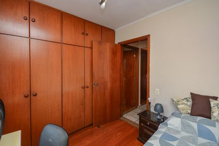 Apartamento para alugar com 75m², 3 quartos e 2 vagasQuarto 2