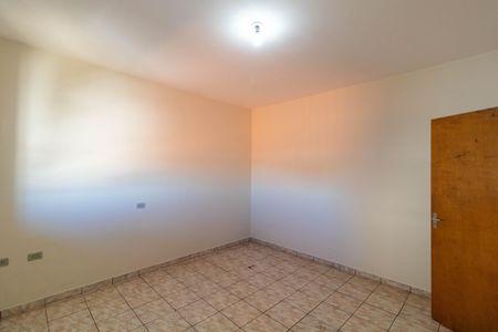 Casa à venda com 107m², 3 quartos e 4 vagasQuarto 02