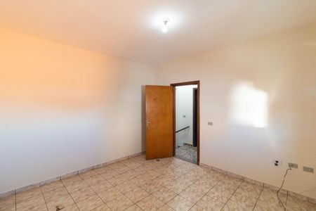 Casa à venda com 107m², 3 quartos e 4 vagasQuarto 02