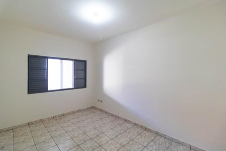 Casa à venda com 107m², 3 quartos e 4 vagasQuarto 01