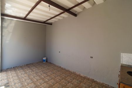 Casa à venda com 107m², 3 quartos e 4 vagasVaranda