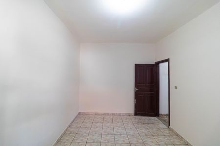 Casa à venda com 107m², 3 quartos e 4 vagasQuarto 01