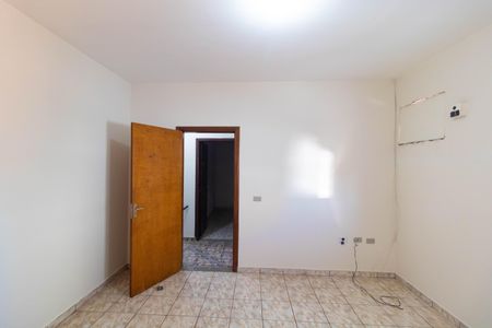 Casa à venda com 107m², 3 quartos e 4 vagasQuarto 02