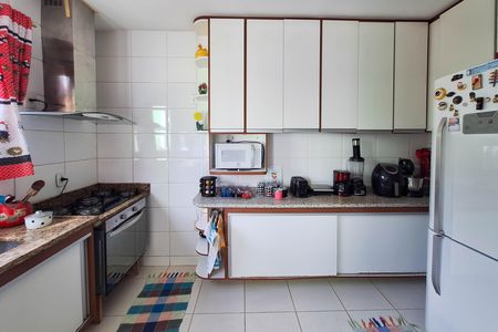 Casa à venda com 360m², 3 quartos e 3 vagasCozinha
