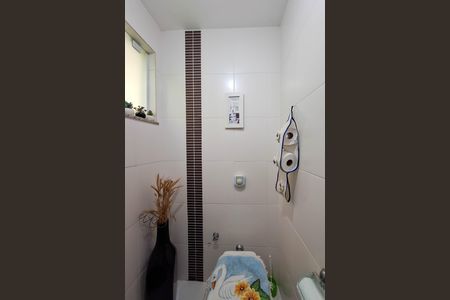 Casa à venda com 360m², 3 quartos e 3 vagasBanheiro 2