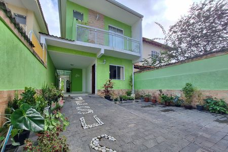 Casa à venda com 360m², 3 quartos e 3 vagasQuintal