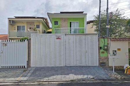 Casa à venda com 360m², 3 quartos e 3 vagasFachada