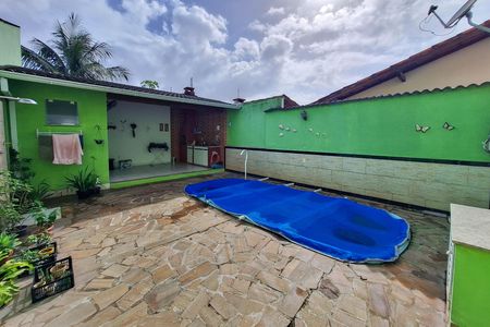 Casa à venda com 360m², 3 quartos e 3 vagasQuintal