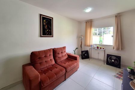 Casa à venda com 360m², 3 quartos e 3 vagasSala