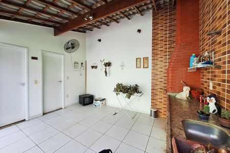 Casa à venda com 360m², 3 quartos e 3 vagasQuintal