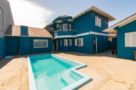 Casa à venda com 274m², 4 quartos e 3 vagas