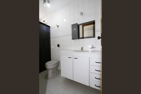 Apartamento para alugar com 95m², 3 quartos e 2 vagasBanheiro do Quarto 1