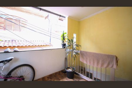 Casa à venda com 100m², 4 quartos e sem vaga