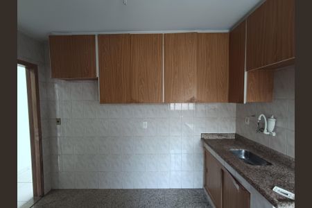 Apartamento para alugar com 75m², 2 quartos e sem vagaCozinha