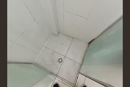 Apartamento para alugar com 75m², 2 quartos e sem vagaBanheiro