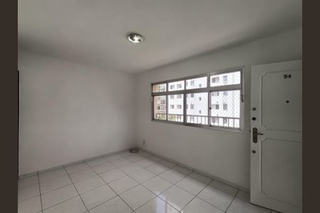 Apartamento para alugar com 75m², 2 quartos e sem vagaSala
