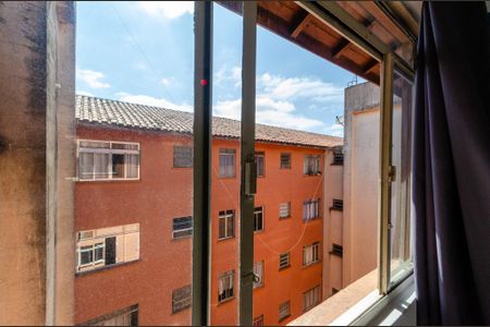 Sala - Janela de apartamento para alugar com 2 quartos, 50m² em Parque Nações Unidas, São Paulo