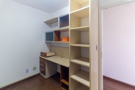 Apartamento à venda com 78m², 3 quartos e 2 vagasQuarto 3